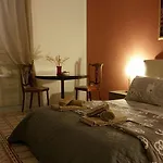 Nocleg ze śniadaniem Aragona 74 *